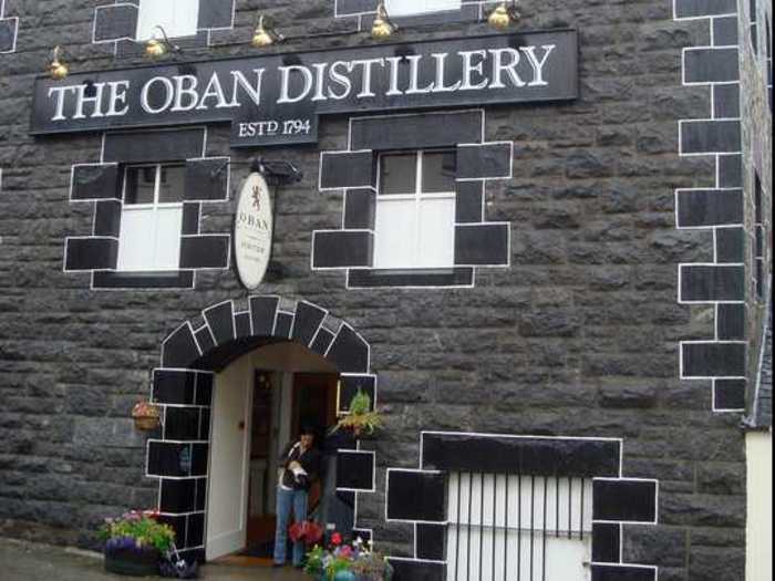 Oban Highland Single Malt Scotch Whisky 14 YO