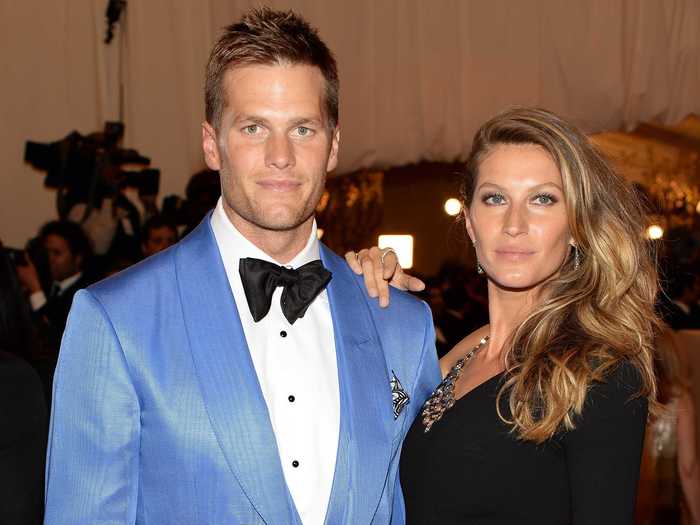 In late 2006, Gisele began dating her now-husband, Patriots quarterback Tom Brady. The pair now has two children.