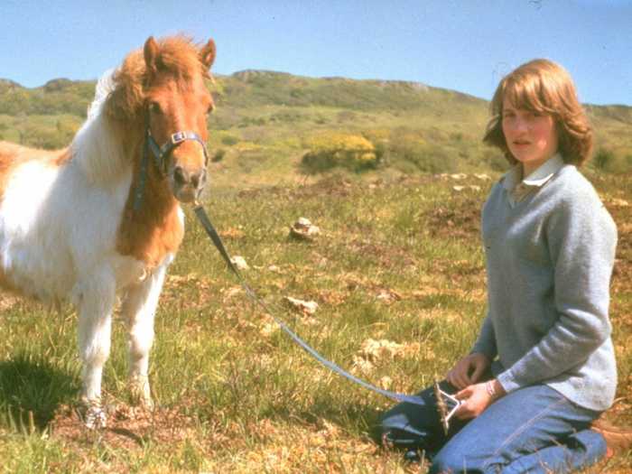 She kept a Shetland pony, named Souffle, at her mother