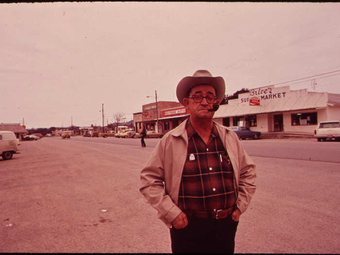 Main Street of Leakey, 11/1972