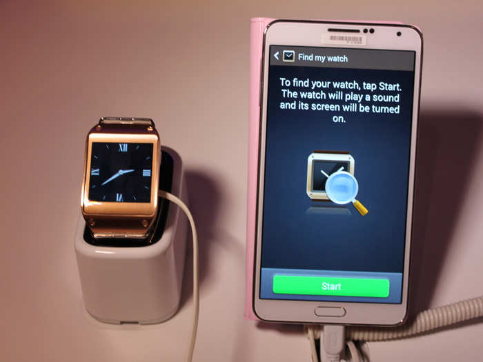 You can also use Gear Manager to locate your Galaxy Gear if you lost it somewhere in your house. Tap the green Start button.
