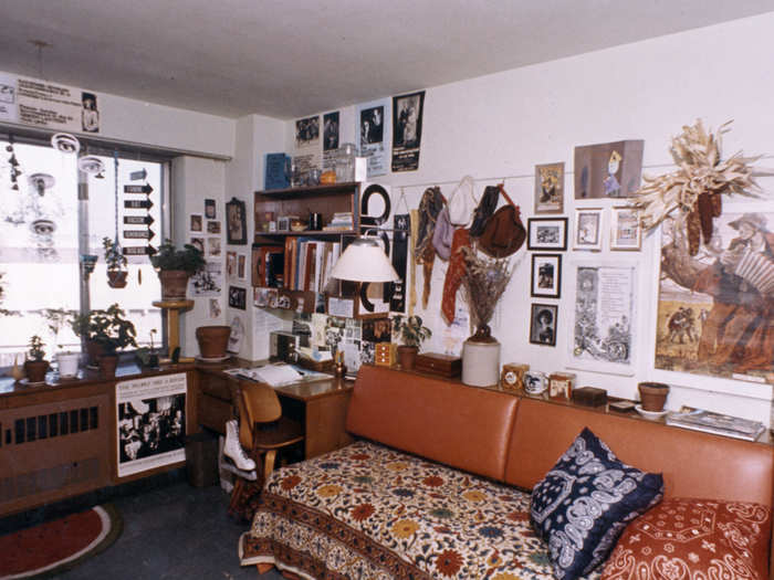 This dorm room from the 1970s was pretty groovy.