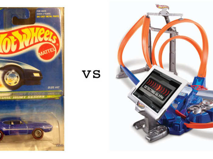 Hot Wheels Classic vs. Hot Wheels Power Port