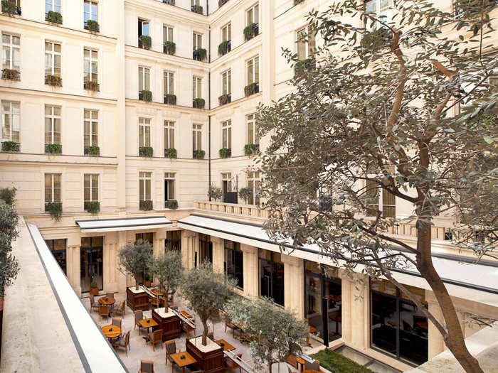 3. Park Hyatt Paris - Vendome (5 Rue De La Paix): $1,163 per night