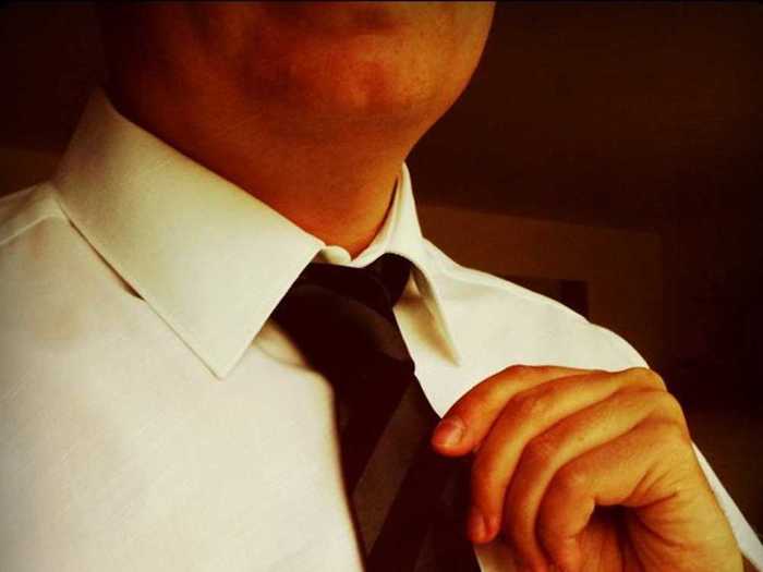 Skinny Tie Width Indicator