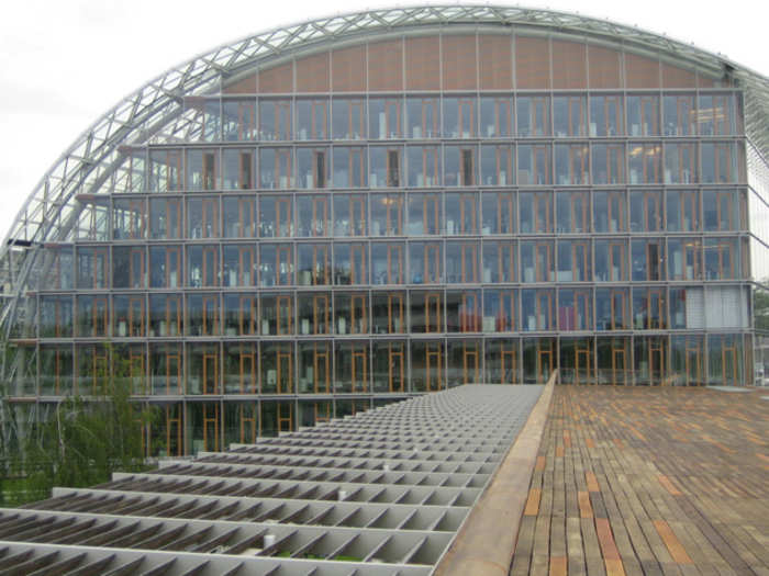 European Investment Bank — Architects: Luxemburg. Ingenhoven