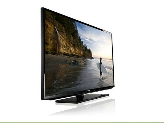 Samsung UA32EH5000R LED TV (Rs 35,000)