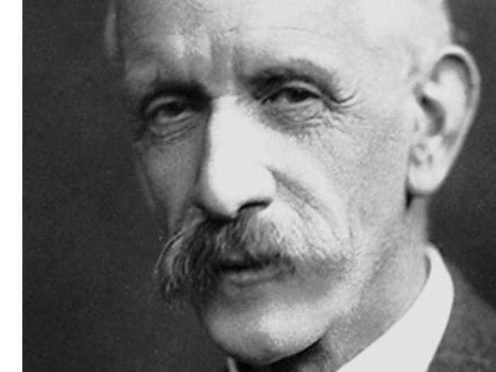 Frederick Gowland Hopkins figured out that we need vitamins.