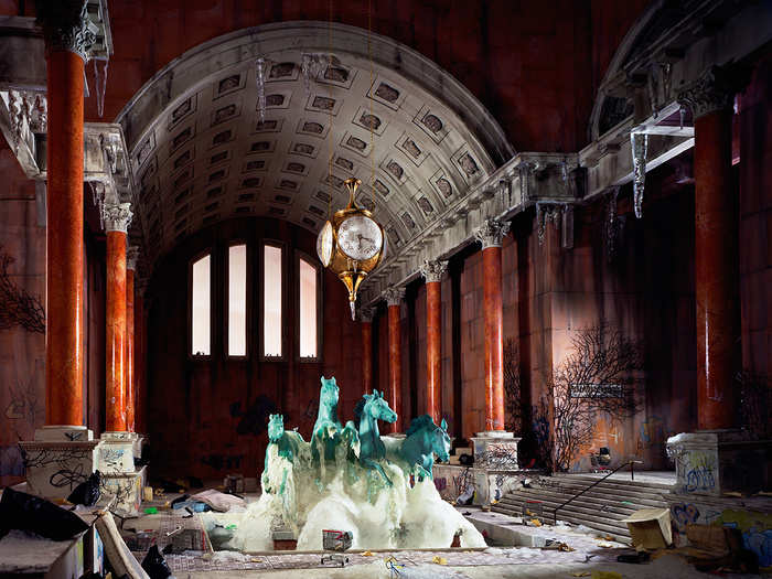 In this diorama, the columns are approximately two feet tall and she used Breyer model horses for the fountain.