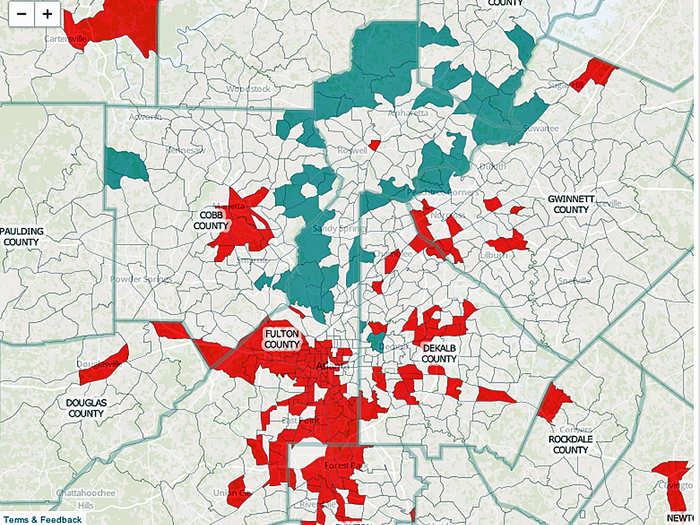 Atlanta stumped Pew with a record population growth and a relatively slow growth in economic segregation. "Atlanta is the main outlier," Pew says. [Red is low income. Blue is high income.]