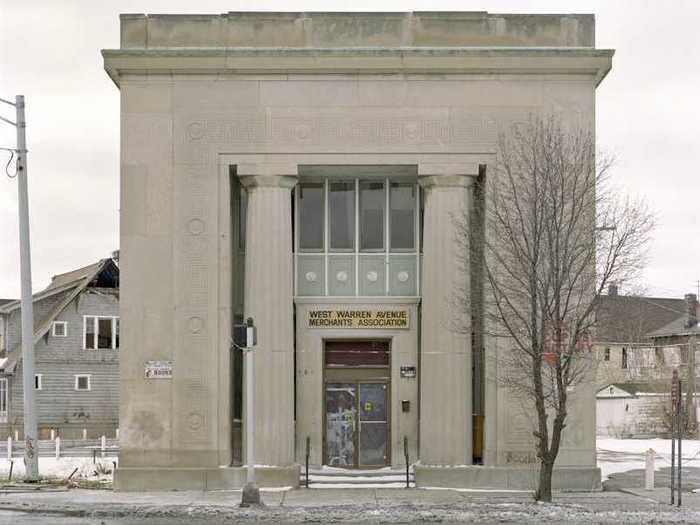 Detroit Savings Bank, Detroit MI