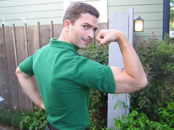 Aaron Patzer, founder of Mint.com, lifts weights, runs, and climbs.