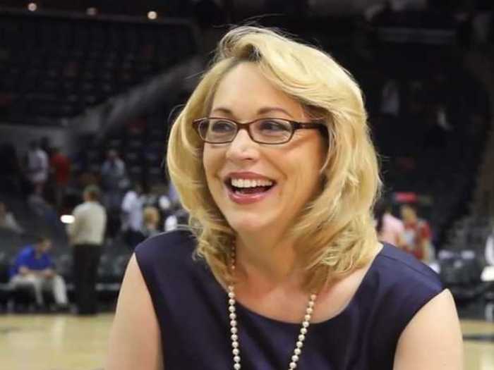 #49 Doris Burke