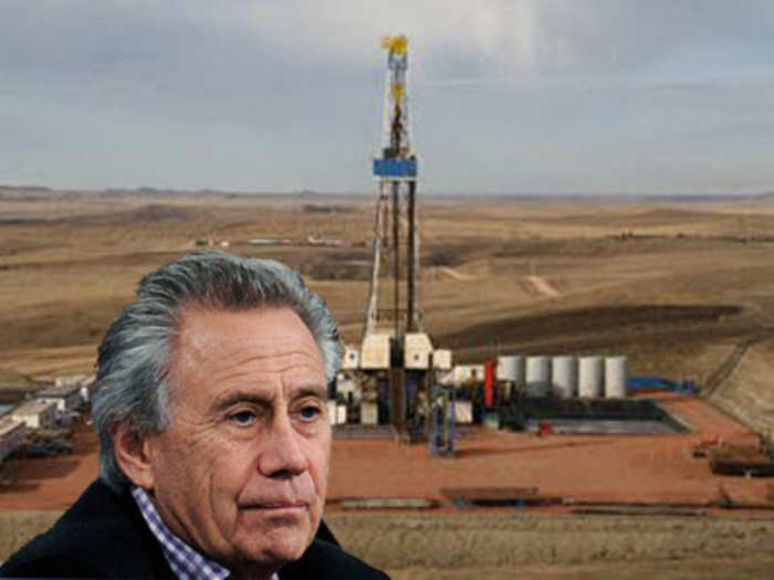 #16 Phillip Anschutz owns 434,500 acres.