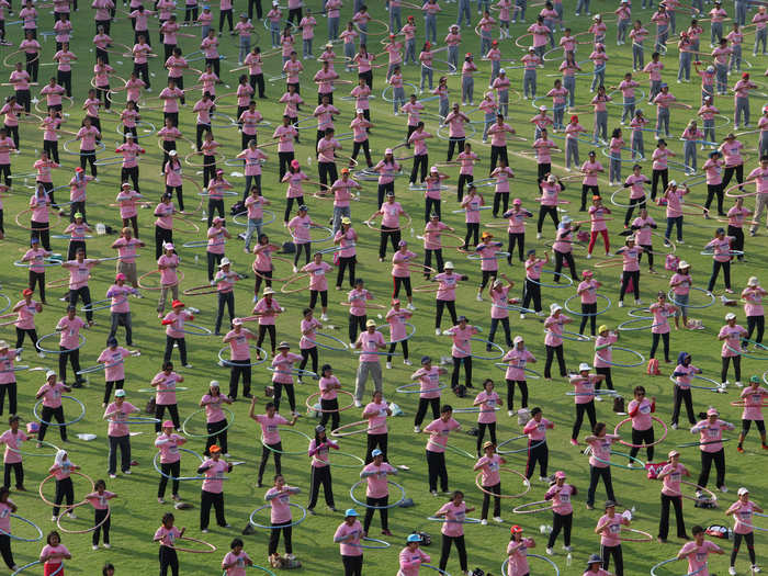In February 2013, 4,483 people hula-hooped for seven minutes, setting the Guinness World Record for most number of people simultaneously hula-hooping. The event took place at the Thammasat University stadium on the outskirts of Bangkok.