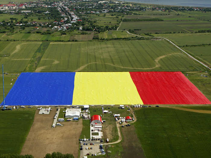 Romania set the Guinness World Record for world