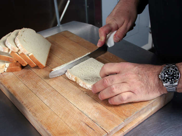 Step 1: Trim the bread crust.