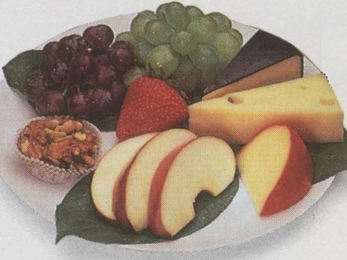 Even in the 1980s there were delectable fruit and cheese plates to choose from.