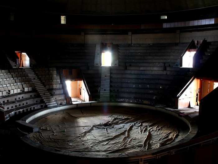 The circus ring, as seen from the top of the auditorium.