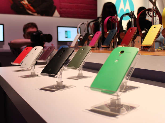 #4 The Moto X lets you customize the look of your phone.