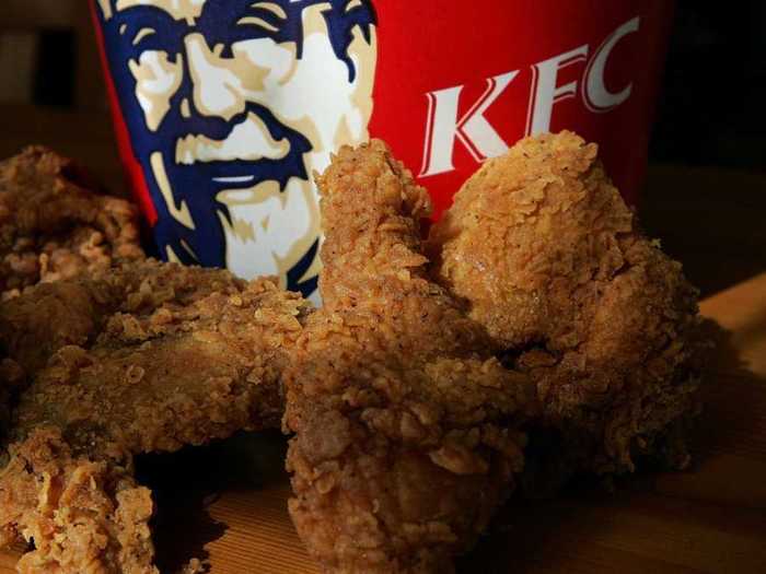 Paul Tudor Jones orders his traders fried chicken on Fridays when they