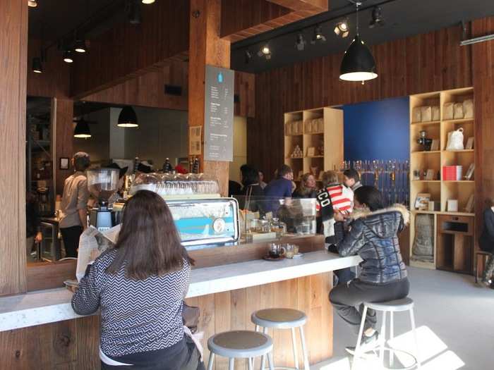 Guests were sipping coffee and reading the newspaper at the counter when we visited in the late morning.