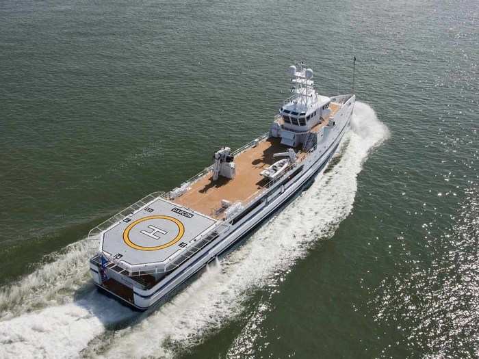 It can travel a maximum speed of 25 knots (about 29 miles per hour), fast enough to keep up with bigger yachts.