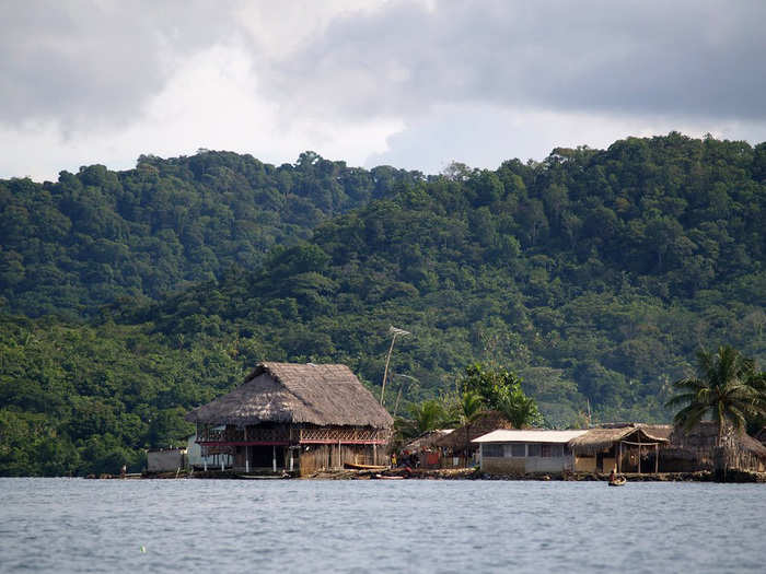 SAN BLAS ARCHIPELAGO BEFORE: The San Blas islands in Panama are home to the Guna people. Their traditional thatched-roof houses and ancient way of life are being threatened by climate change.