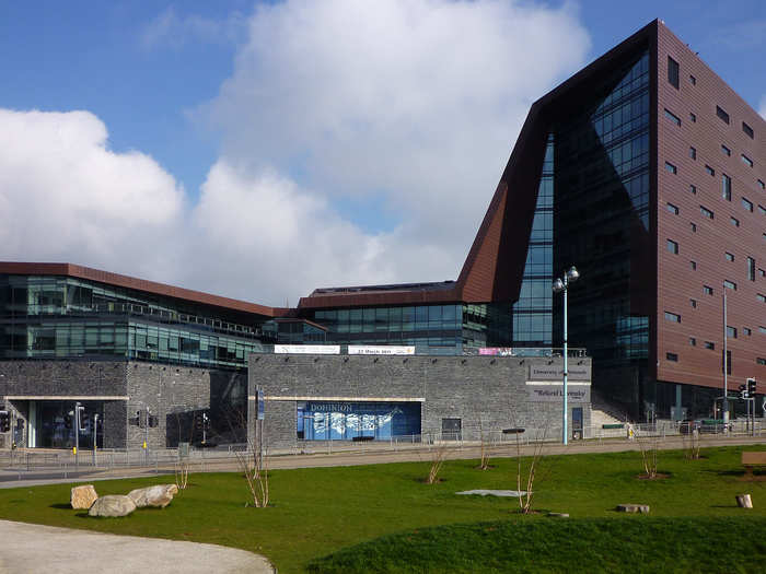 The Roland Levinsky Building at the University of Plymouth in southwestern England includes 25 classrooms, two auditoriums, a cinema and a cafe and balcony area. It was completed in 2007.