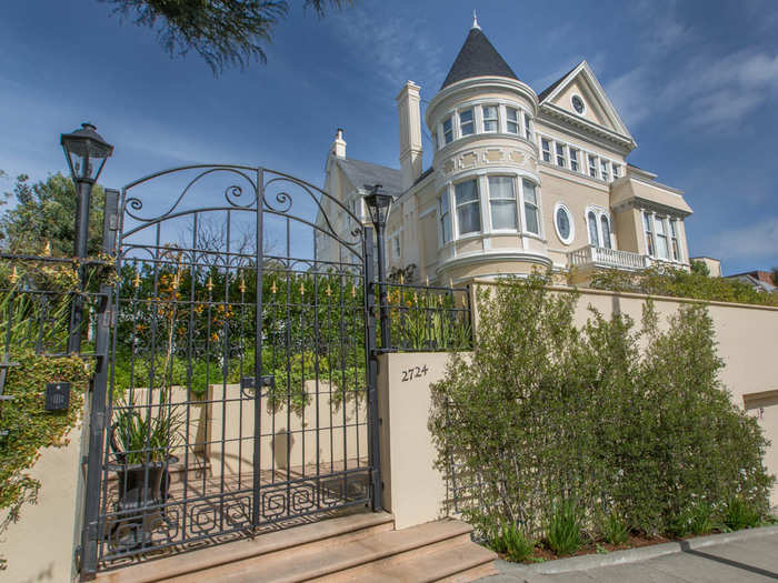 This house at 2724 Pacific belongs to the former chairman of the Pacific Stock Exchange.