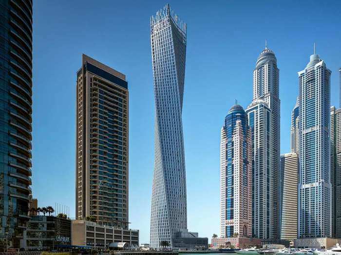 BEST RESIDENTIAL HIGH RISE (Popular): Cayan Tower, Dubai, Skidmore, Owings & Merrill LLP