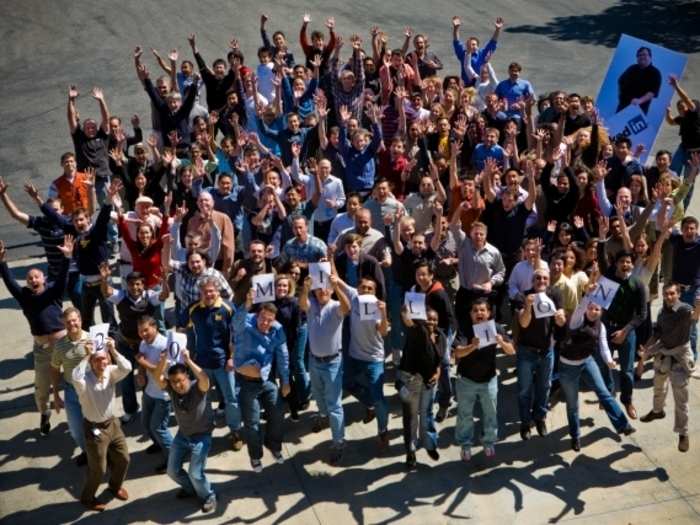 You can spot Paper Reid in 2008, when LinkedIn employees celebrated 20 million members.