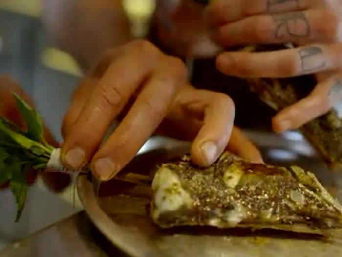 They also eat grilled pike heads with beach herbs, which they found while foraging.