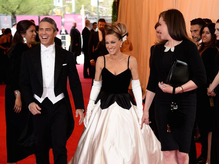 Sarah Jessica Parker arrived with her date, Bravo