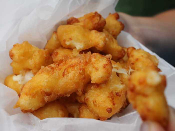 WISCONSIN: Wisconsinites love their cheese so much that they take cheese byproduct and fry it up to make fried cheese curds. Expect to see these at every restaurant, bar, and bowling alley in Wisconsin.