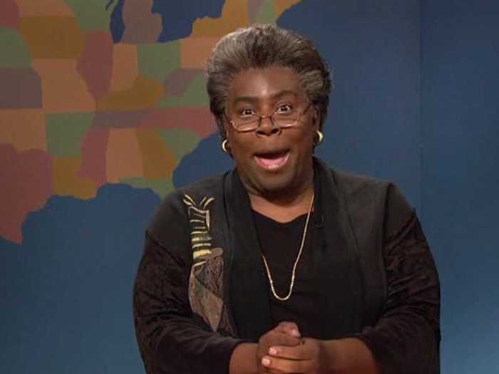 21. Kenan Thompson* refused to dress in drag until "SNL" hired a black female cast member.