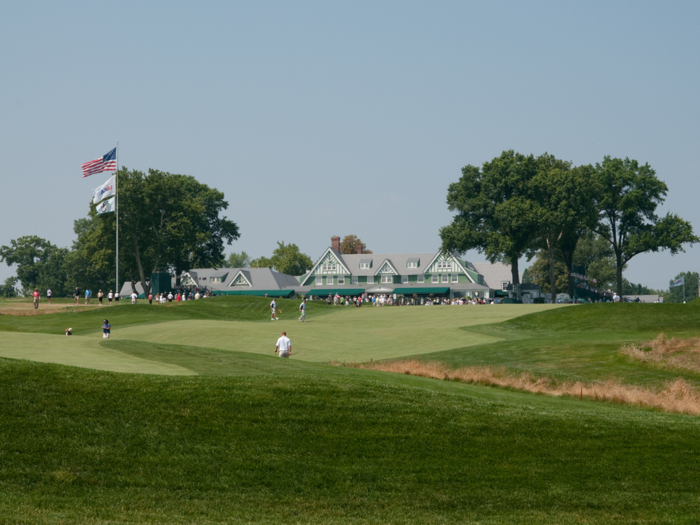 3. Oakmont Country Club