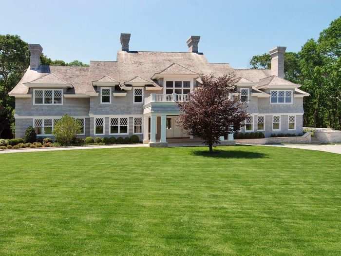 Here is a more direct view of the front of the 12,000-square-foot Pond House.