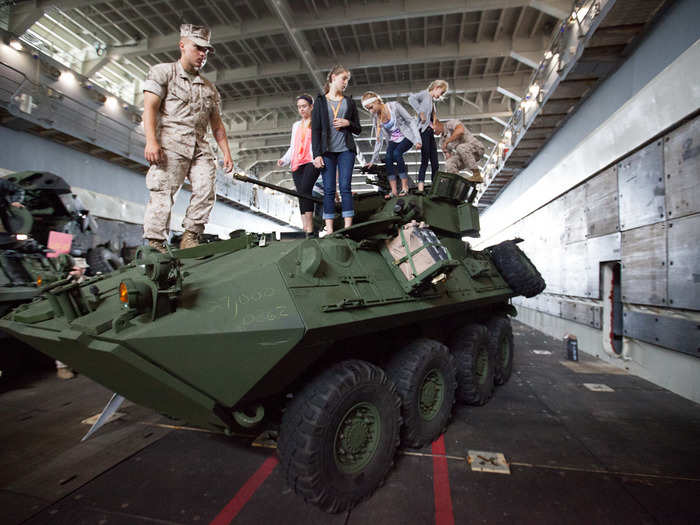 A typical recon mission carried out from the Oak Hill might see a squad of 4 LAVs and one anti-tank vehicle ferried to their destination by hovercraft. All LAVs are amphibious and can ford rivers and waterways.