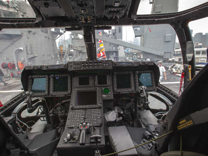 This is what it looks like inside the cockpit. Ospreys are used for a variety of complex missions, including high-altitude parachuting and combat rescue.