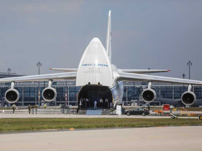 The Antonov An-124 is the second largest plane in the world and made the Mercedes parked next to it look tiny.