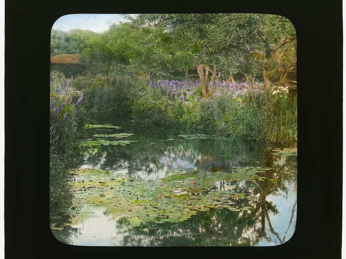 These photos of the estate, also known as the Stephen Swete Cummins house, were taken in 1913.