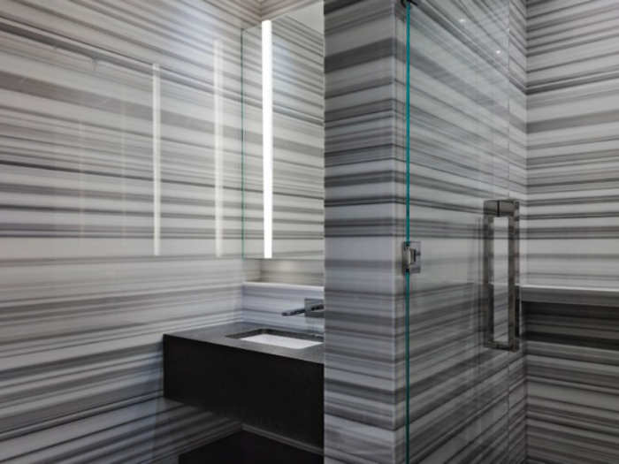 Check out the stunning walls in this bathroom.