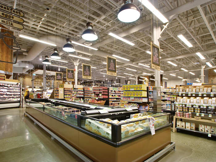 This kiosk is stuffed with even more prepared foods. The end displays are an eclectic mix of national brands, like Cheerios, and local brands.