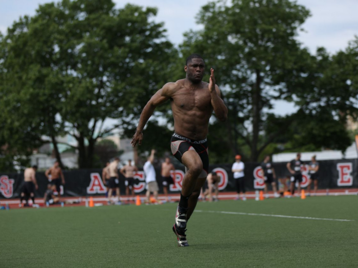 JPMorgan analyst Jonathan Mason finished the 40 yard dash in 4.7. He played varsity football for Harvard.