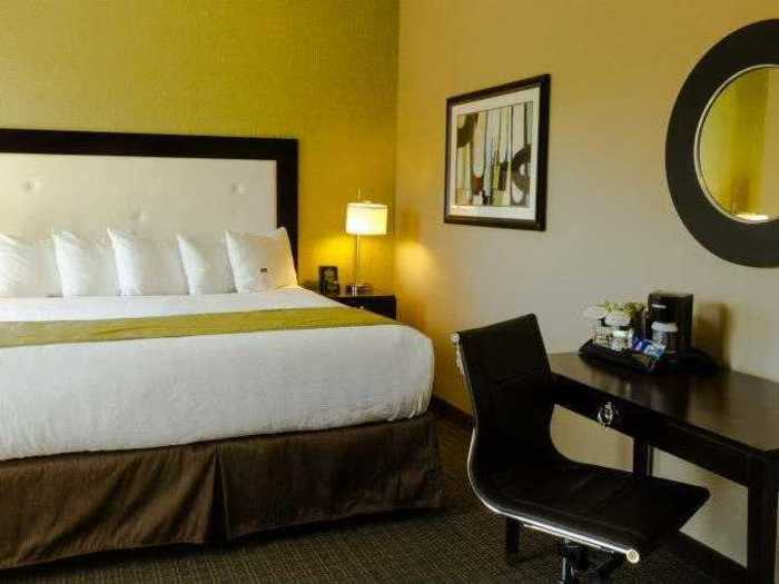 BOSTON: Envision Hotel Boston, an Ascend Hotel Collection Member ($199)