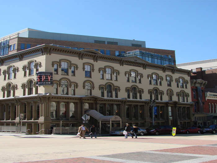 WASHINGTON, DC: The International Spy Museum has the largest public collection of espionage materials in the world. Visitors will learn about the strategies used by spies during famous missions and can even complete a mission of their own in the Operation Spy exhibit.