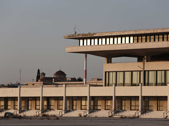 The main hall was designed by famed architect Eero Saarinen, who also designed the Gateway Arch in St. Louis and Dulles International Airport in D.C.