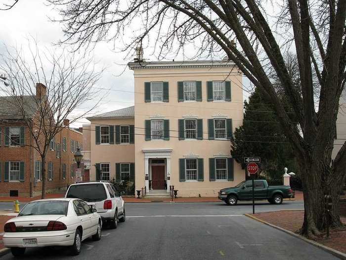 A doctor built this spite house to stop a road from being built.