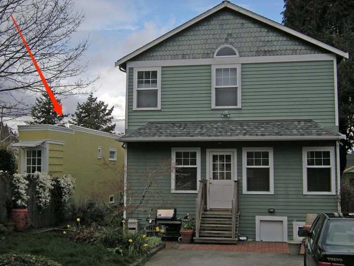 A 4.5-foot-wide spite house in Seattle recently sold for around $397,000.